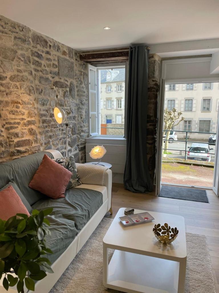 Hypercentre A 1 Mn Et Des Ports Apartment